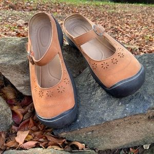 Keen Mary Jane slides with floral cutouts